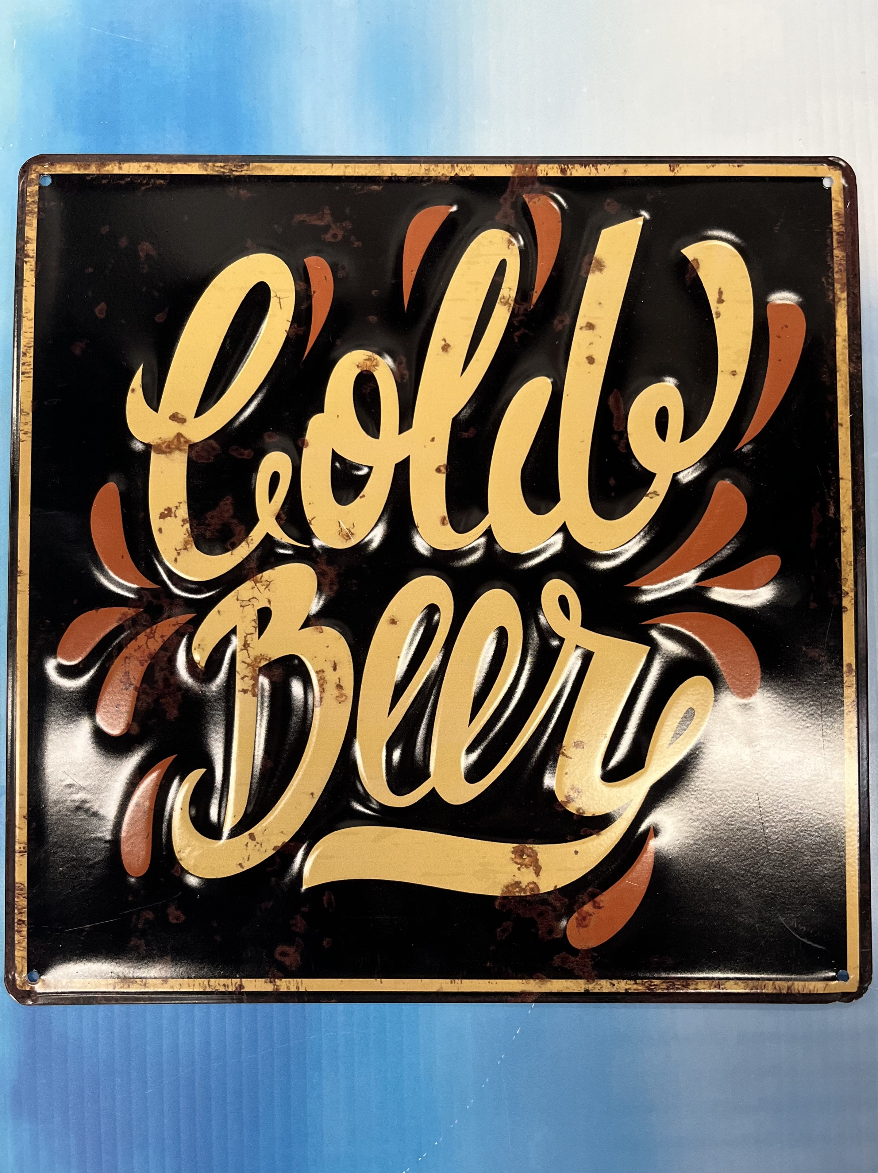 COLD BEER METAL SIGN